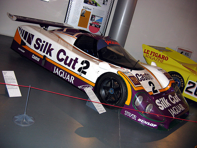 Reportage photos - Musée Automobile de la Sarthe Jaguar_XJR9_1988