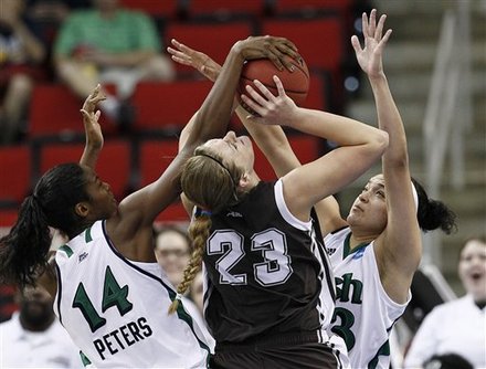 Seeds #1 and #2 dominate as the women reach the Elite 8 Ap-201203251531559075221