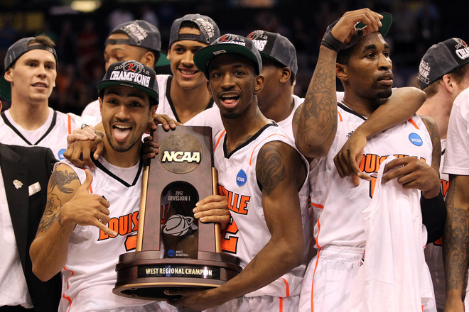 Ohio St. hangs on while Louisville rallys to enter the Final 4 B992c077cb881f2adc2e9131926a9df8-getty-141822296