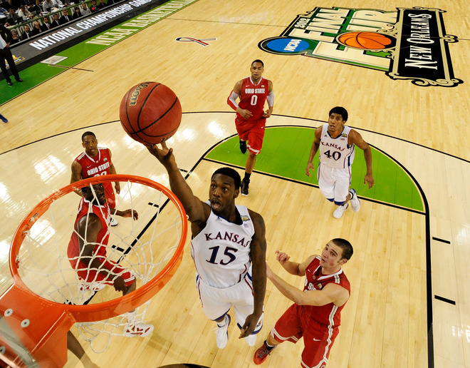 Blue reigns supreme as Kentucky & Kansas set to meet for title 9c0ec9c936d4b7d5e3e2764a9cb69957-getty-142238440