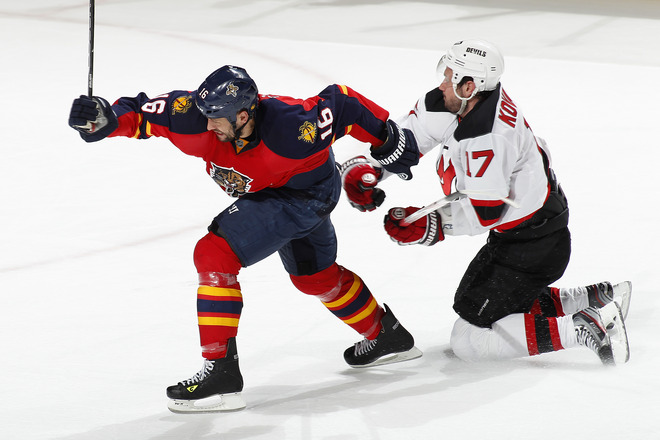 Blues advance; 'Hawks survive; low seed teams lead 3-2 32eb7dfbb84d214d2fb4b64aa1c2582f-getty-143230695