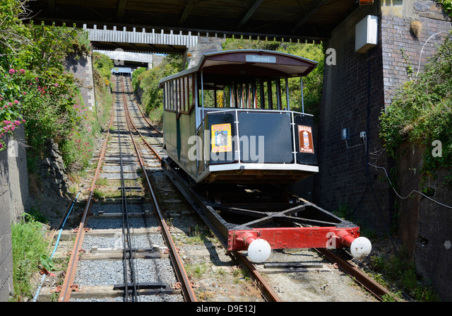 Funiculars... Funicular-railway-at-aberystwyth-dyfed-wales-uk-d9e12j