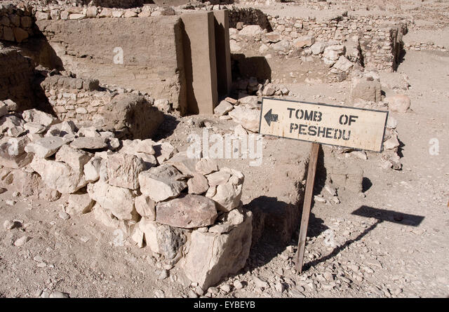 Pashedu Luxoregyptdeir-el-medinaworkers-village-tomb-of-pashedu-tt3-xviii-eybeyb