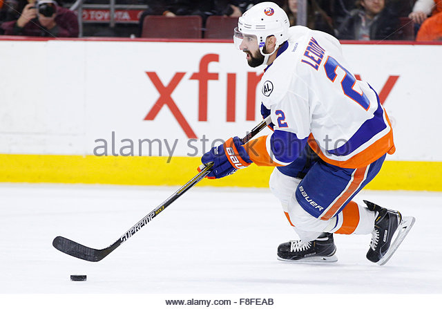 The Vancouver Sun - 5e édition December-8-2015-new-york-islanders-defenseman-nick-leddy-2-in-action-f8feab