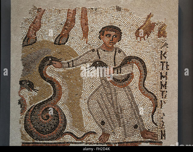 Mozaik - Page 9 Roman-mosaic-young-boy-playing-with-snakes-early-christian-syria-or-fh2d4k