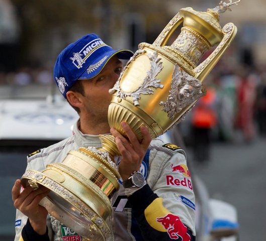 Victoria de Ogier en el Rally de Gales Rally-Ogier-Automovilismo_MILIMA20131117_0150_10