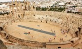 “El fútbol, esa gran burbuja de la que nadie quiere hablar. Pan y circo para todos…” 11229815-el-djem--tunisia-coliseum