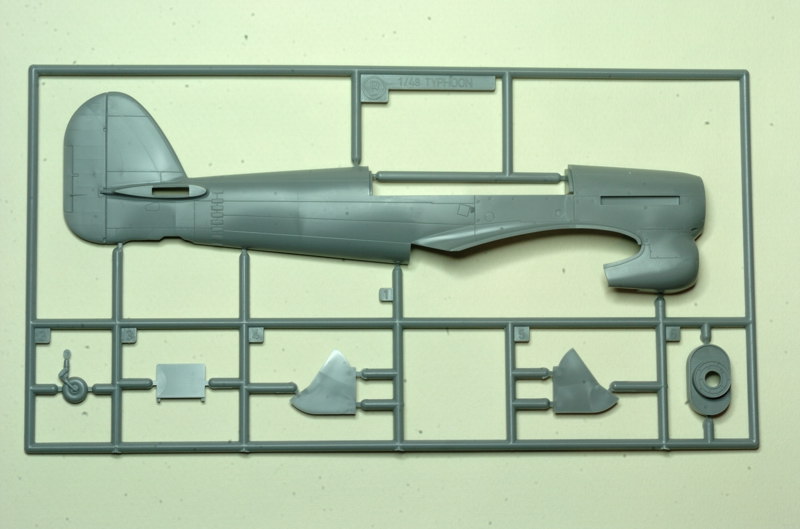 [hasegwa] Hawker Typhoon MKIb "Car Door" DSC_4531