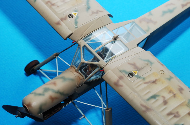 [Concours 1/32e] [Tristar] Fieseler Fi156 Storch  - Page 4 DSC_7658