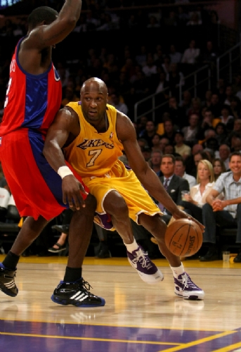 05.11.08 Clippers 88-106 Lakers Lo