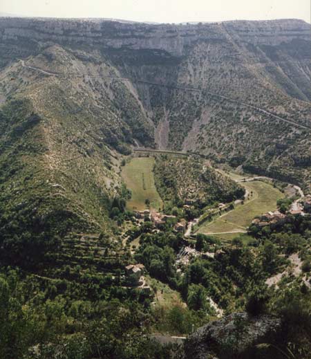 Le cirque de Navacelles Navacelles_meandre