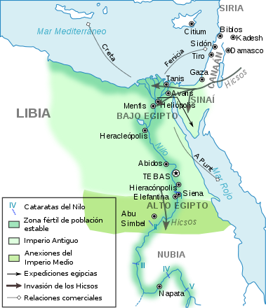 El Nilo, red viaria en el Antiguo Egipto 379px-Ancient_Egypt_old_and_middle_kingdom-es.svg_