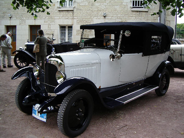 vieux modles de voitures (album souvenirs) 1926-Citroen-B12_81