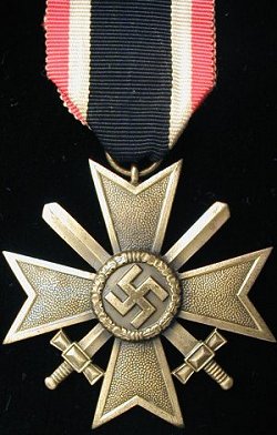 Kriegsverdienstmedaille Croix_merite_2classe-et-epees