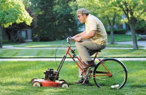 Blagounettes - Page 2 Guy-riding-bicycle-lawnmower