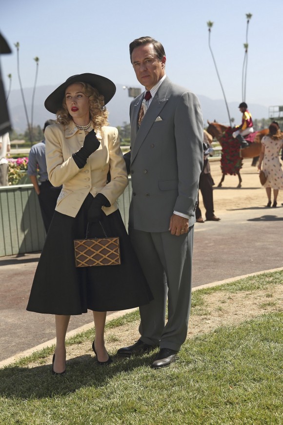 2015 - AGENT CARTER - Page 4 Agent-carter-episode-1-season-2-lady-lake-hollywood-580x870