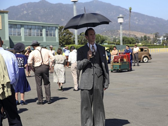 2015 - AGENT CARTER - Page 4 Agent-carter-episode-1-season-2-lady-lake-waiting-580x435