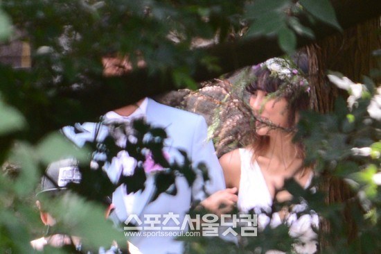 [Pics][130901] Lee Hyori & Lee Sang Son's Wedding 20130901_0404331231912_4