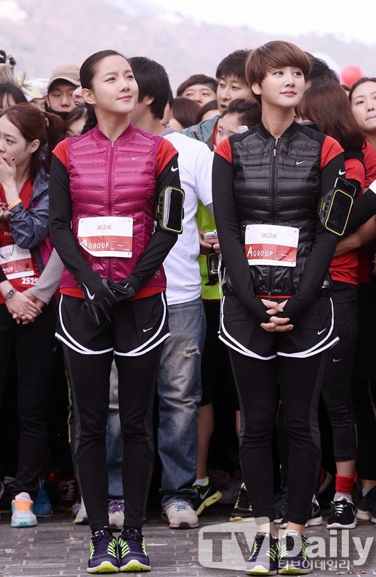 [Pics SPICA][17.11.13] Ju Hyun & Bo Hyung dự cuộc thi marathon "Nike We Run 10K Seoul 2013" 1384671848_606111