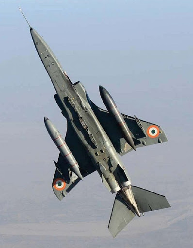 صور للجيش الهندي SEPECAT-Jaguar-Indian-Air-Force-IAF-%25255B18%25255D