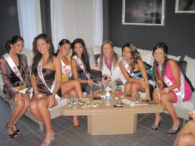 Miss Universe Canada 2010 competition is on!!! Meet the contestants right now - Page 6 IMG_4123