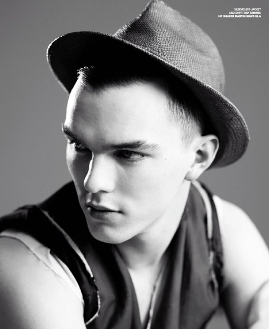 if you are wrong in all the right ways :) Nicholas-hoult-vman-magazine-issue-17-01