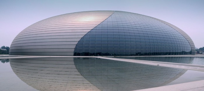 33 สิ่งก่อสร้างที่แปลกที่สุดในโลก  18-33-Worlds-Top-Strangest-Buildings-national-theatre-beijing