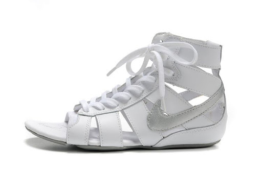 Giay`Nike_Nike for her   %E7%99%BD%E9%93%B6%E5%87%89%E9%9E%8B36-41%20