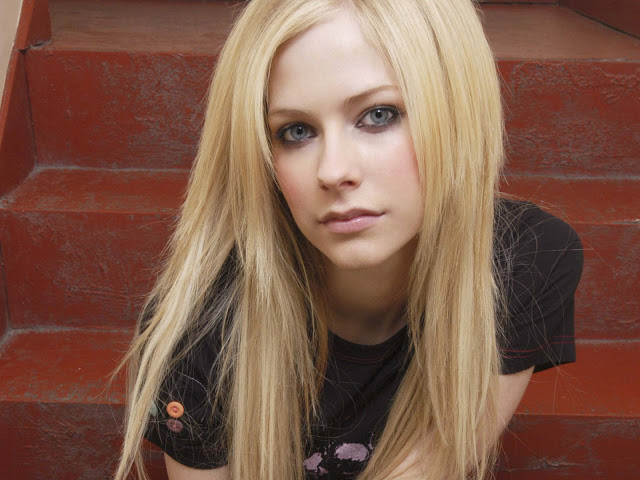   avril lavigne +  53