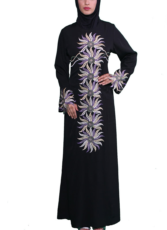 ازياء تركيه وعبايات 2012 Abaya-04