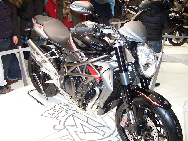 EICMA NON SOLO GUZZI 100_3536