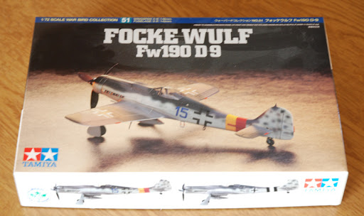 [Concours pinceaux] Focke Wulf 190D-9 [tamiya] 1/72 BOITE1