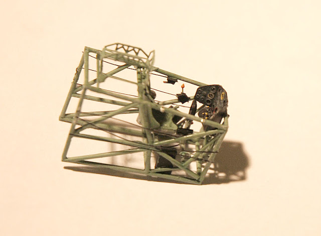 Breda Ba65 A80 [AZmodel] 1/72 Cockpit5