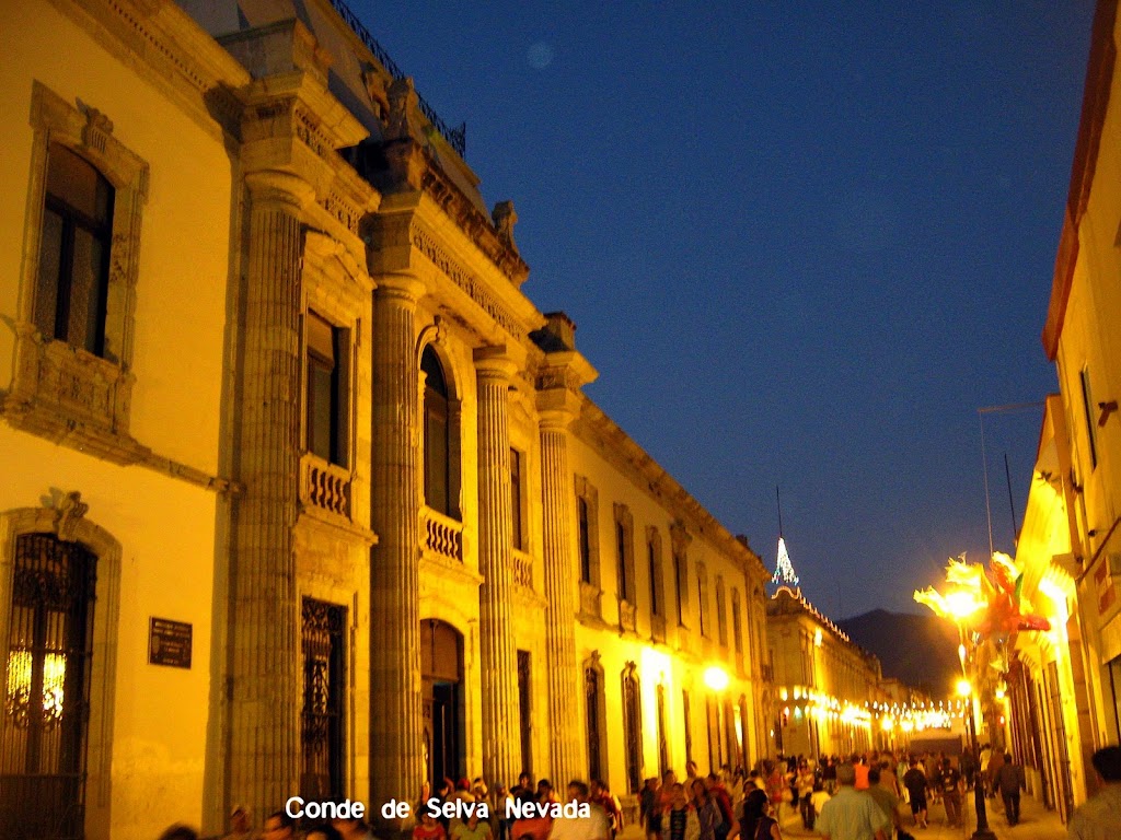 Para Dino, algunas fotos de Oaxaca None