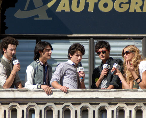 Jonas Brothers Rockean TRL Italia  FOTOS 9