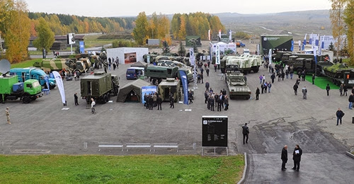 صور من معرض Russia Arms Expo-2013  Thumb31