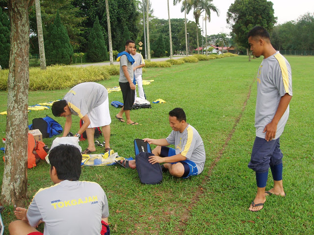 Young Elephants vs DusunFC, Padang RRI, Sungai Buloh, 18/04/2009, 5pm - Page 3 P4180002