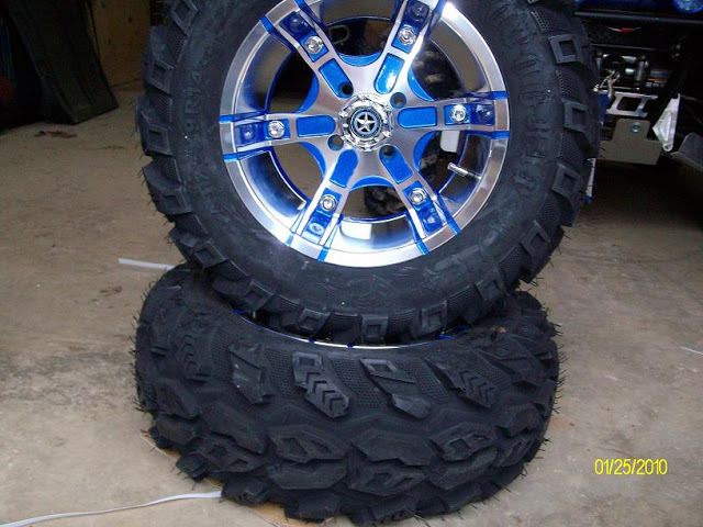 new tires SANY3386