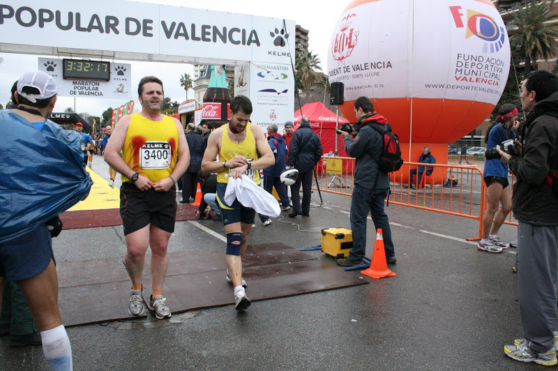 30 Maraton - Página 10 5%20-%20Valencia%202010%20-%20Meta%20%281708%29