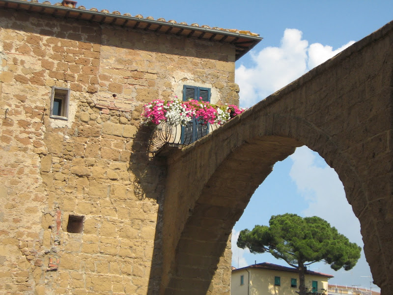 Pitigliano Vroc%20011