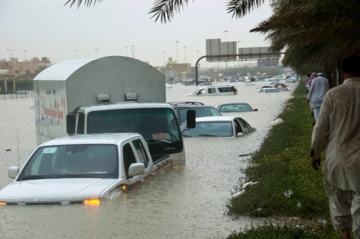 من اقوى صور أمطار الرياض DSC_1659s