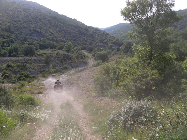 Qui a dit que les randos en Espagne ce n'était que du roulage?? IMGP0247