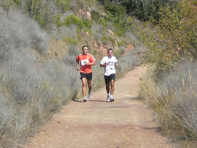 Vº carrera de los árboles y castillos, camp del Turia 2010 - Página 4 CIMG3751