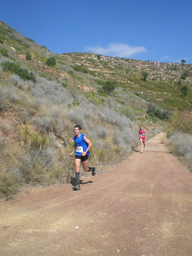 Vº carrera de los árboles y castillos, camp del Turia 2010 - Página 4 CIMG3728