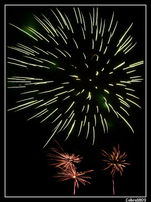 Toute premiere fois d'artifice ... Feu_artifice-4