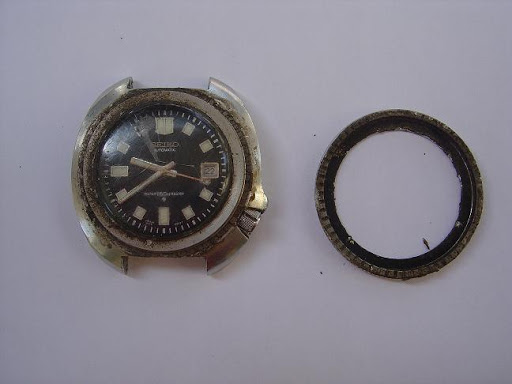 Restauration d'une seiko 6105 8110 6105%20001