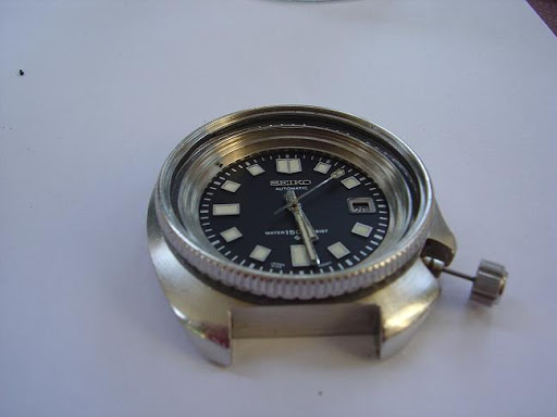 Restauration d'une seiko 6105 8110 6105%20020