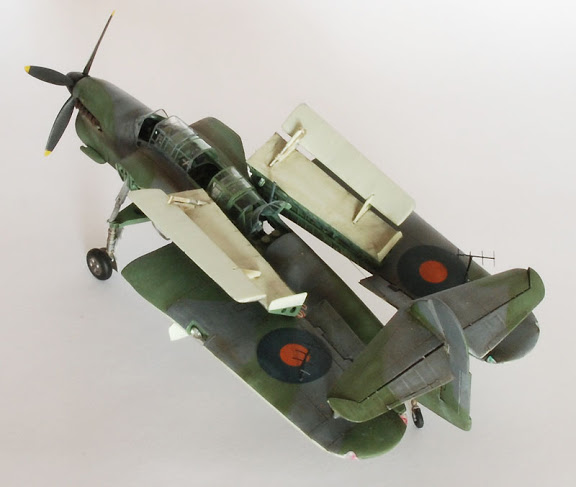 Fairey Barracuda, un origami métallique FINI4