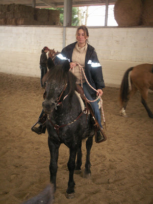 Prochaine session Western Dimanche 16 novembre au Haras des îles à Moirans - Page 8 PICT0002