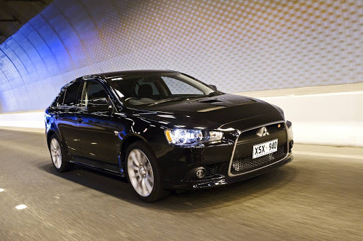   lancer Lancer-ralliart-sportback-1%5B3%5D